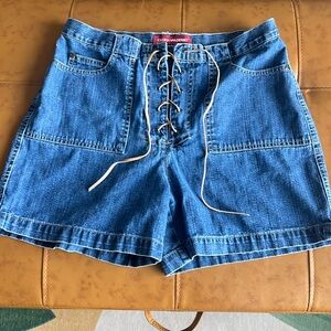 Vintage Gloria Vanderbilt Mom Shorts